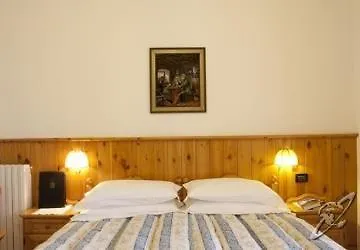 מלון Bellaria - 3*