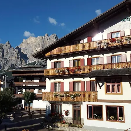 Hotel Bellaria - Cortina d'Ampezzo