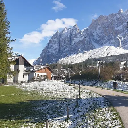 Hotel Bellaria - Cortina D'Ampezzo - Free Parking 3* Cortina d'Ampezzo