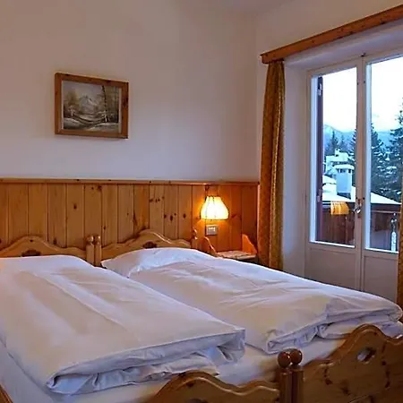Hotel Bellaria - - Parking Cortina dʼAmpezzo